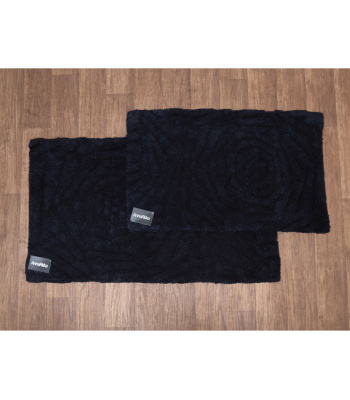 rose-black